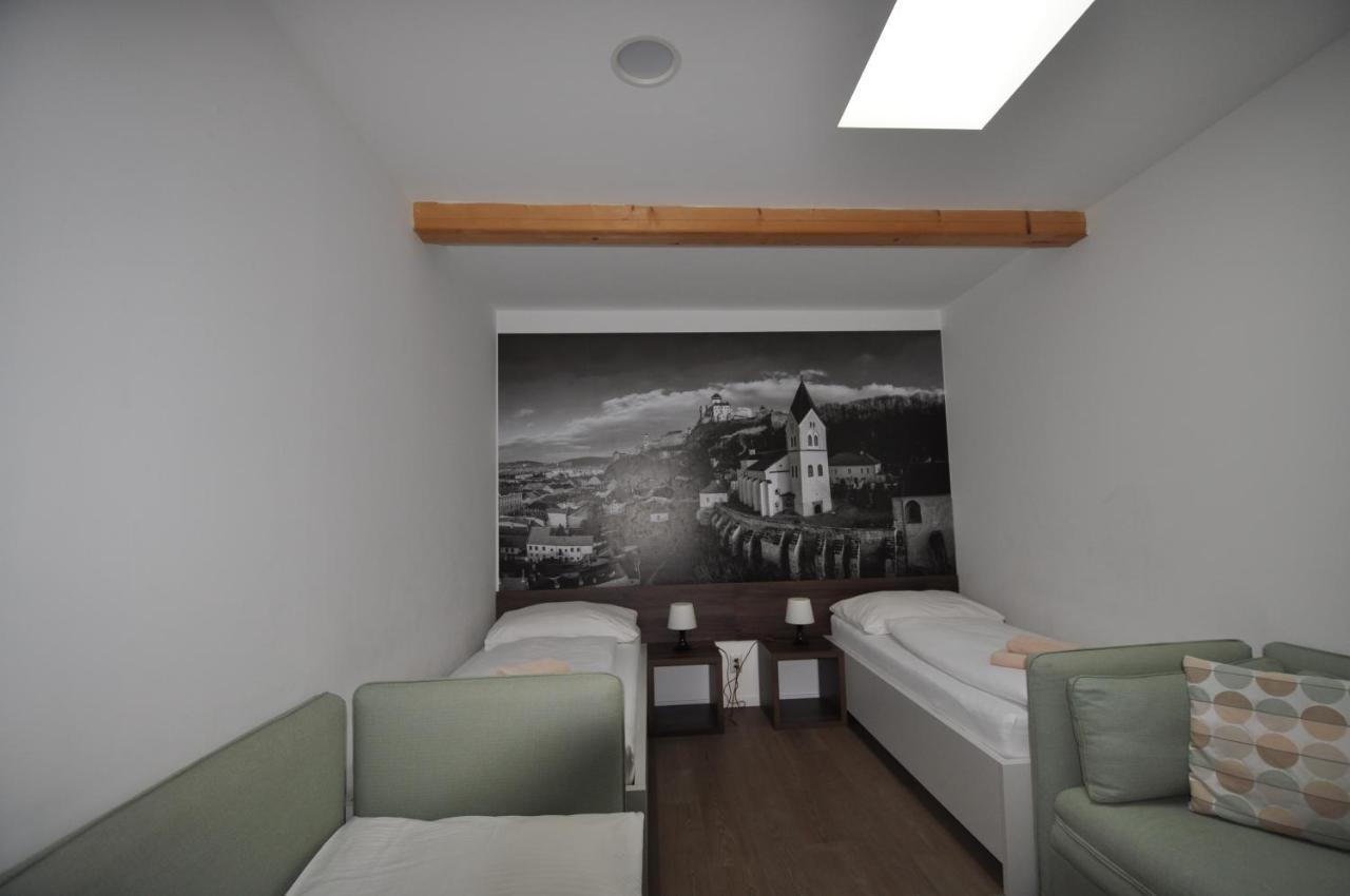 Penzion Arenaostrov Trencin Bagian luar foto